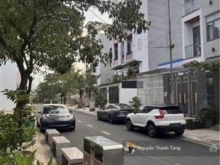 Nhà 3 tầng khu vip phân lô đường an phú đông 35, quận 12, dt 84m2, hẻm 5m gần đh nguyễn tất thành