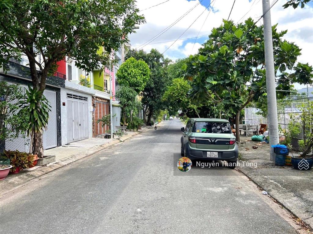 Nhà 4 tầng mặt tiền khu dân cư an sương  view công viên, diện tích 90m2, vừa ở vừa kinh doanh.