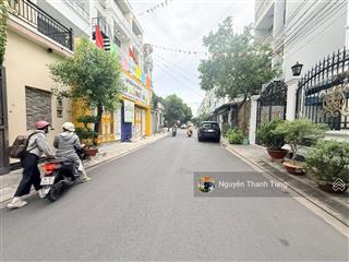 Bán nhà xưởng mặt tiền đường nhánh lê thị riêng, thới an quận 12, diện tích 127m2, ngang gần 8m.
