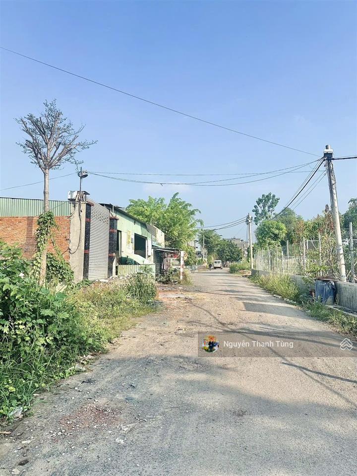 Lô đất 183m2, ngang gần 6m, nở hậu  mặt tiền đường thạnh lộc 43, quận 12  view sông sài gòn.