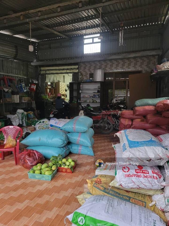 Gấp bán  mặt tiền đường an phú đông 3, diện tích 300m2, ngang gần 9m, đường 10m, gần khu villa apd