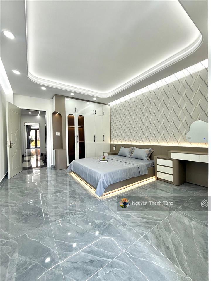 Siêu phẩm 5 tầng có thang máy đường tân chánh hiệp 13, q12, dt 100m2, ngang 5m, nội thất cao cấp