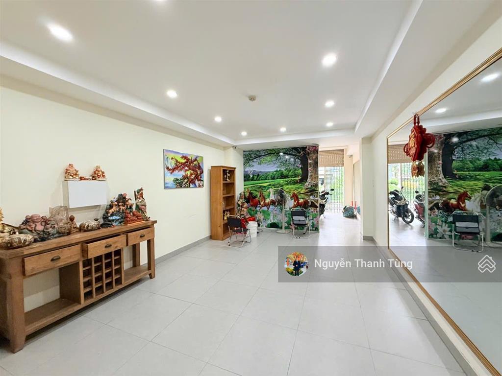 Chạm là chốt  chdv 6 tầng có thang máy mặt tiền đường hà huy giáp, q12, gồm 11 phòng, giáp gò vấp