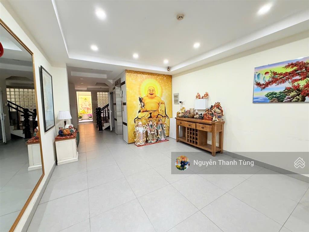 Chạm là chốt  chdv 6 tầng có thang máy mặt tiền đường hà huy giáp, q12, gồm 11 phòng, giáp gò vấp