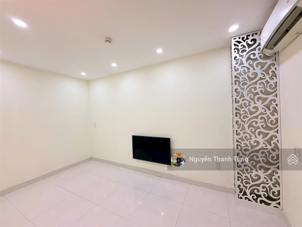 Chạm là chốt  chdv 6 tầng có thang máy mặt tiền đường hà huy giáp, q12, gồm 11 phòng, giáp gò vấp