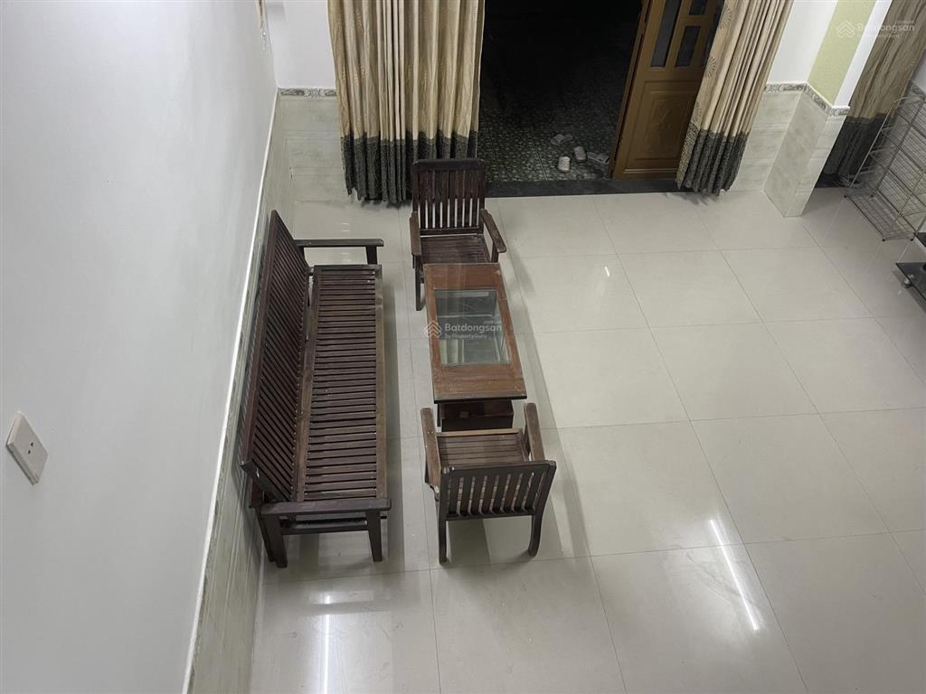Nhà cho thuê nguyên căn kiệt ô tô trần cao vân giá chỉ 13tr tl