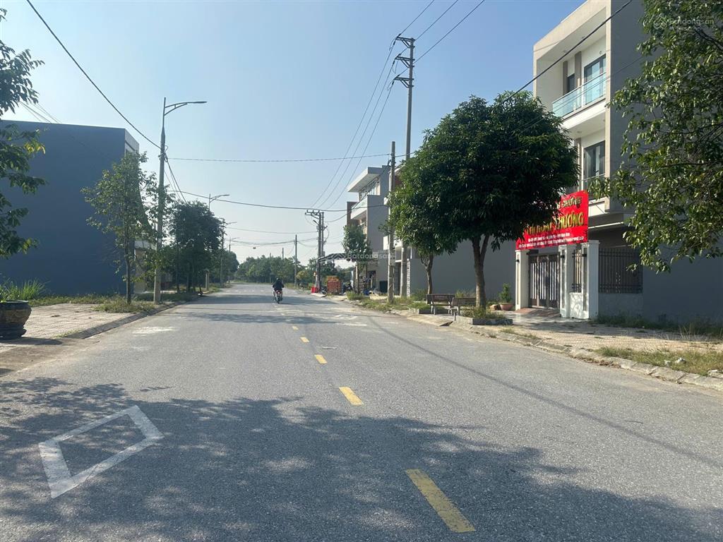 Bán lô đất đẹp 100m2 thanh hà thanh liêm hà nam, giá chỉ nhỉnh 2 tỷ, sổ đỏ sẵn sàng chuyển nhượng