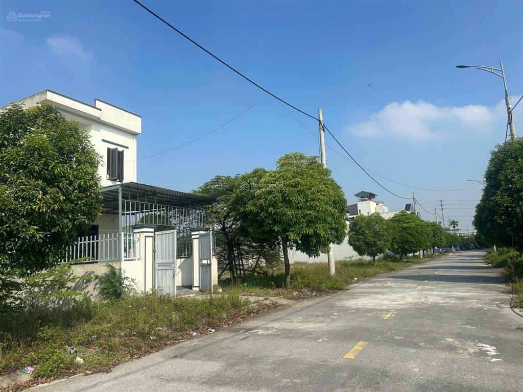 Bán lô đất đẹp 100m2 thanh hà thanh liêm hà nam, giá chỉ nhỉnh 2 tỷ, sổ đỏ sẵn sàng chuyển nhượng