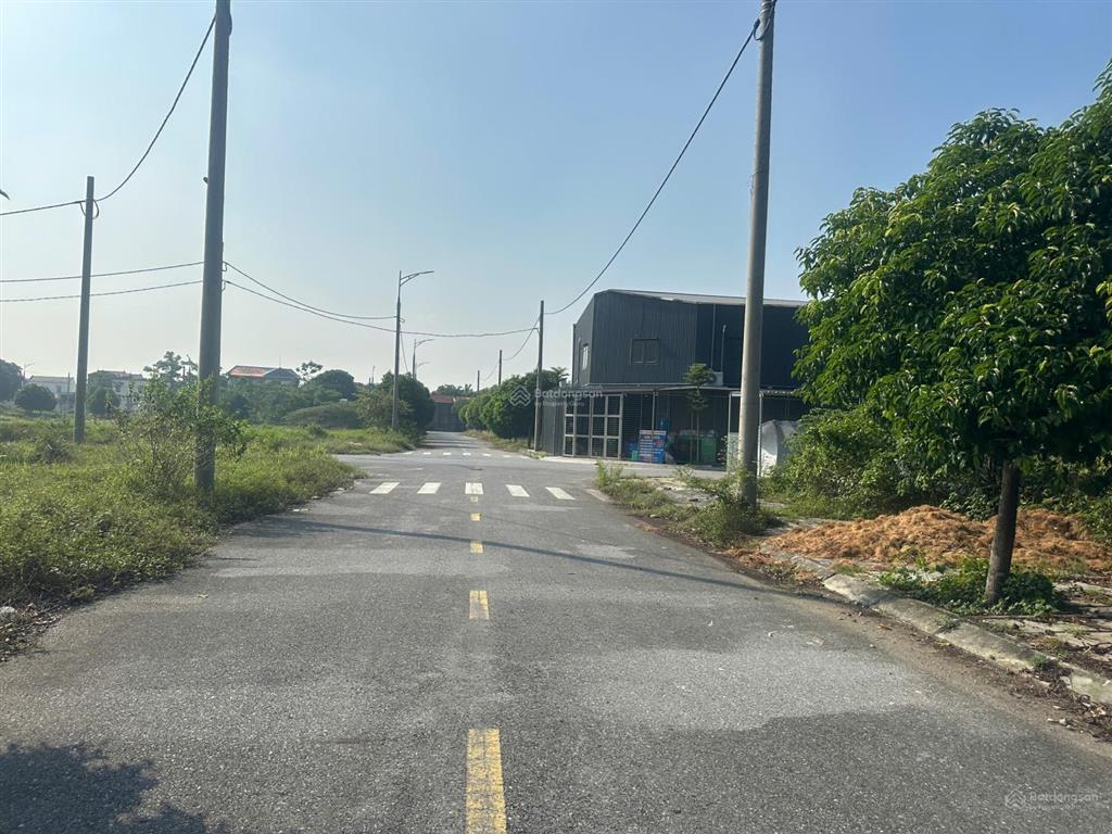 Bán lô đất đẹp 100m2 thanh hà thanh liêm hà nam, giá chỉ nhỉnh 2 tỷ, sổ đỏ sẵn sàng chuyển nhượng