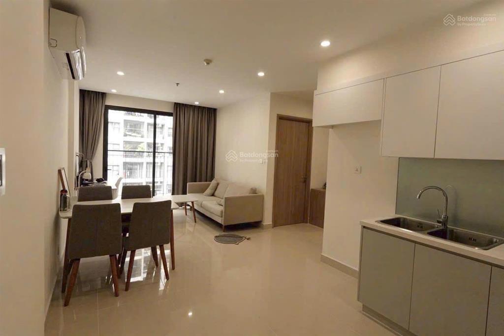 Bán căn 2 ngủ 1wc s210 vh ocean park gia lâm