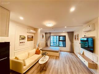 Studio 36m cực rẻ  giá bán 2 tỷ net full nội thất  s206 vinhomes ocean park