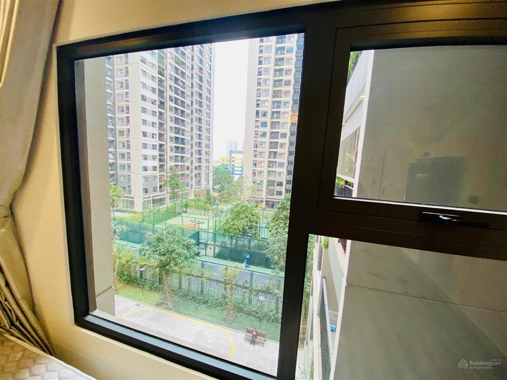 Studio 36m cực rẻ  giá bán 2 tỷ net full nội thất  s206 vinhomes ocean park