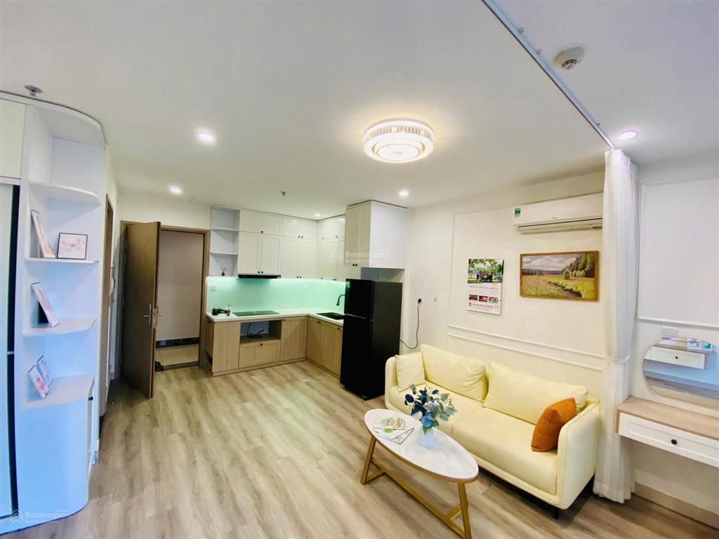 Studio 36m cực rẻ  giá bán 2 tỷ net full nội thất  s206 vinhomes ocean park