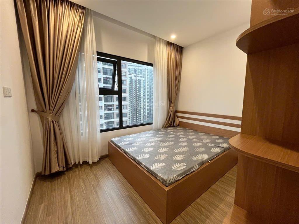 Bán 2 ngủ 2wc view biệt thự biển hồ  s1 vinhomes ocean park
