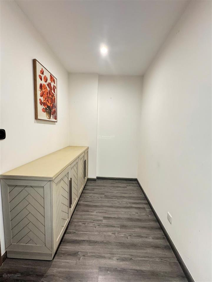 1 ngủ+ view hồ cá koi  tòa r103 vinhomes ocp1