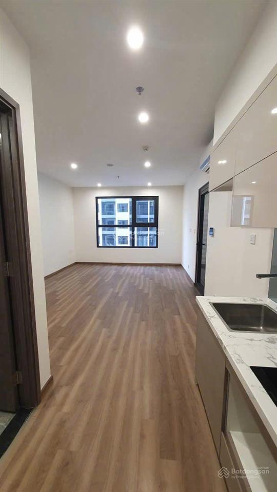 Giá sốc  1,7 tỷ studio 30m  beverly vinhomes ocp1