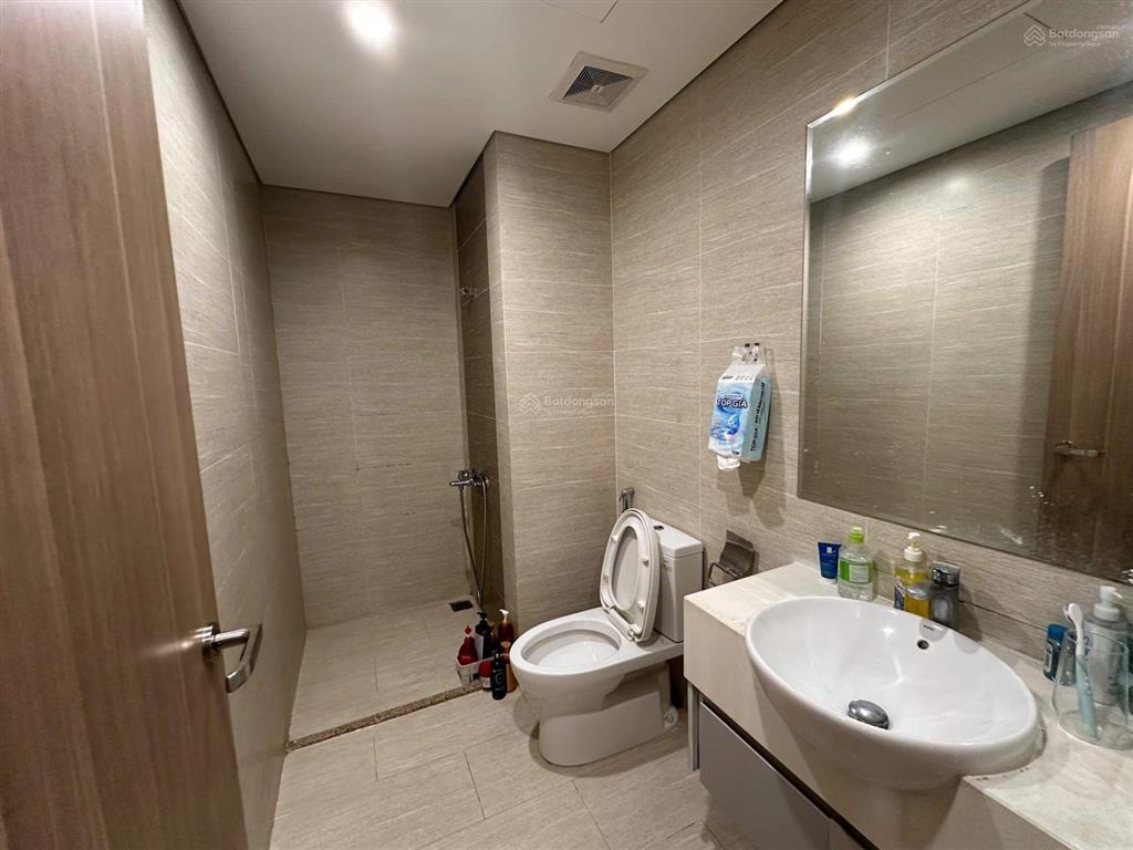 Chủ cần bán 1n+ 43m  s210 ocean park gia lâm