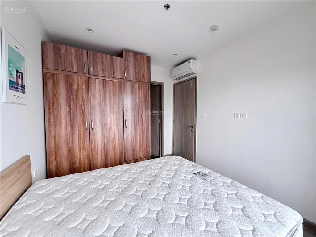 Căn 2 ngủ 2wc 63m  cần bán 3,25 tỷ để lại toàn bộ nội thất  s2 vinhomes ocp1