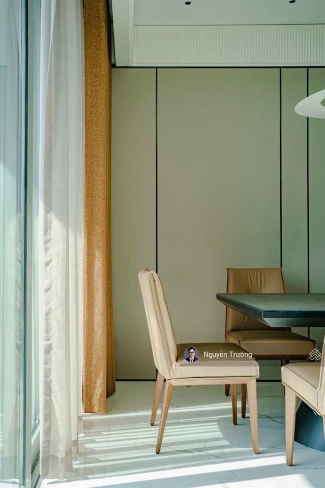 Thuê ngay căn hộ 3pn view pháo hoa trực diện, nội thất siêu đẹp chào đón khách thuê