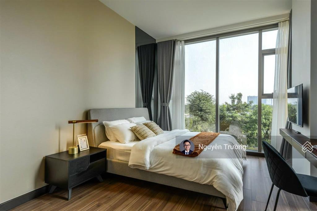 Căn hộ 2pn  96m2 cùng nội thất decor siêu đẹp, căn góc thoáng mát. giá thuê chỉ 44 triệu