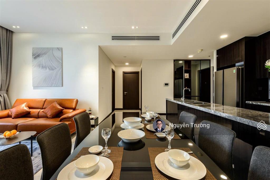 Căn hộ 2pn  96m2 cùng nội thất decor siêu đẹp, căn góc thoáng mát. giá thuê chỉ 44 triệu