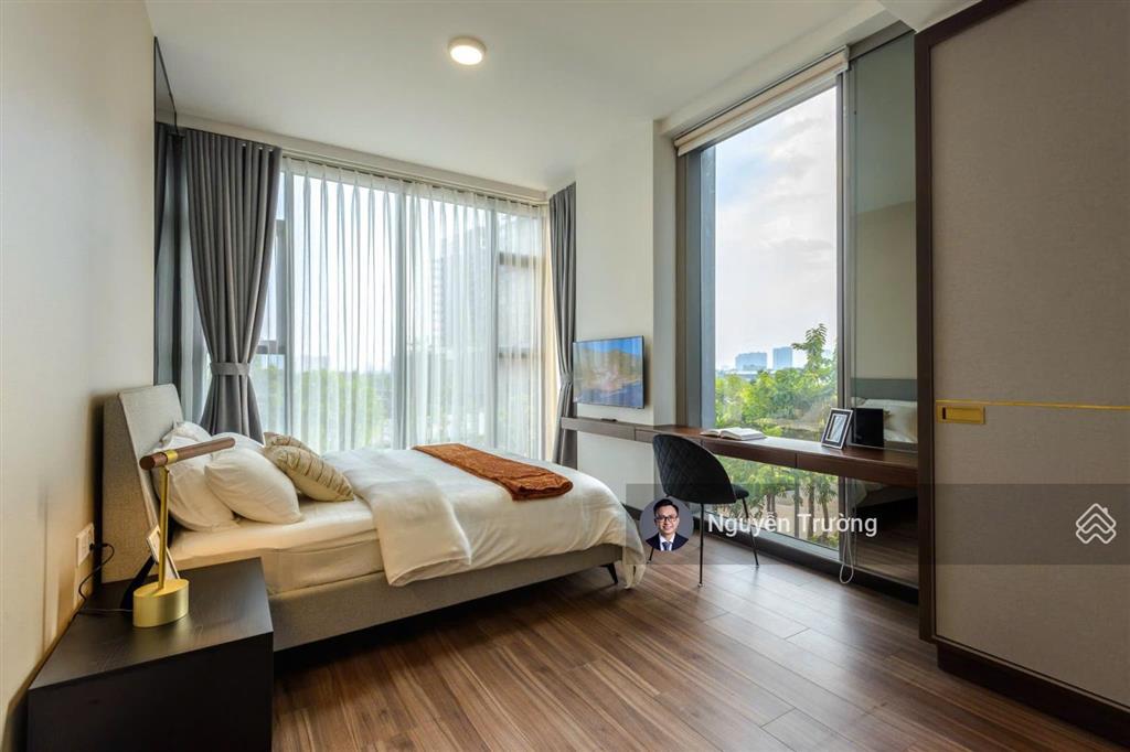 Căn hộ 2pn  96m2 cùng nội thất decor siêu đẹp, căn góc thoáng mát. giá thuê chỉ 44 triệu