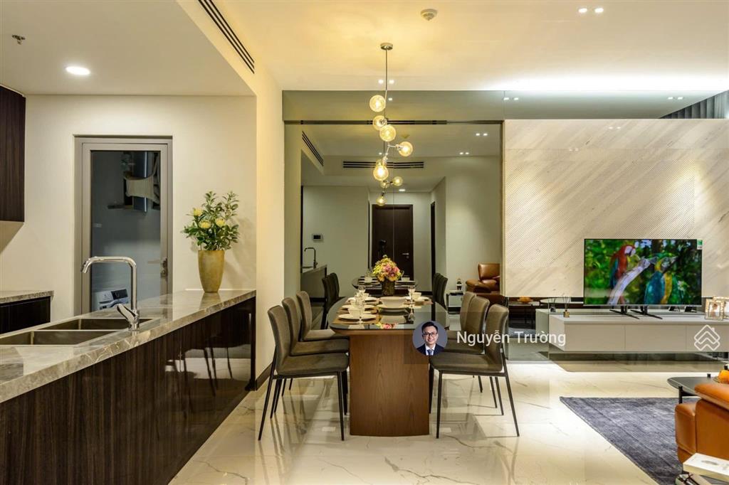 Căn hộ 2pn  96m2 cùng nội thất decor siêu đẹp, căn góc thoáng mát. giá thuê chỉ 44 triệu
