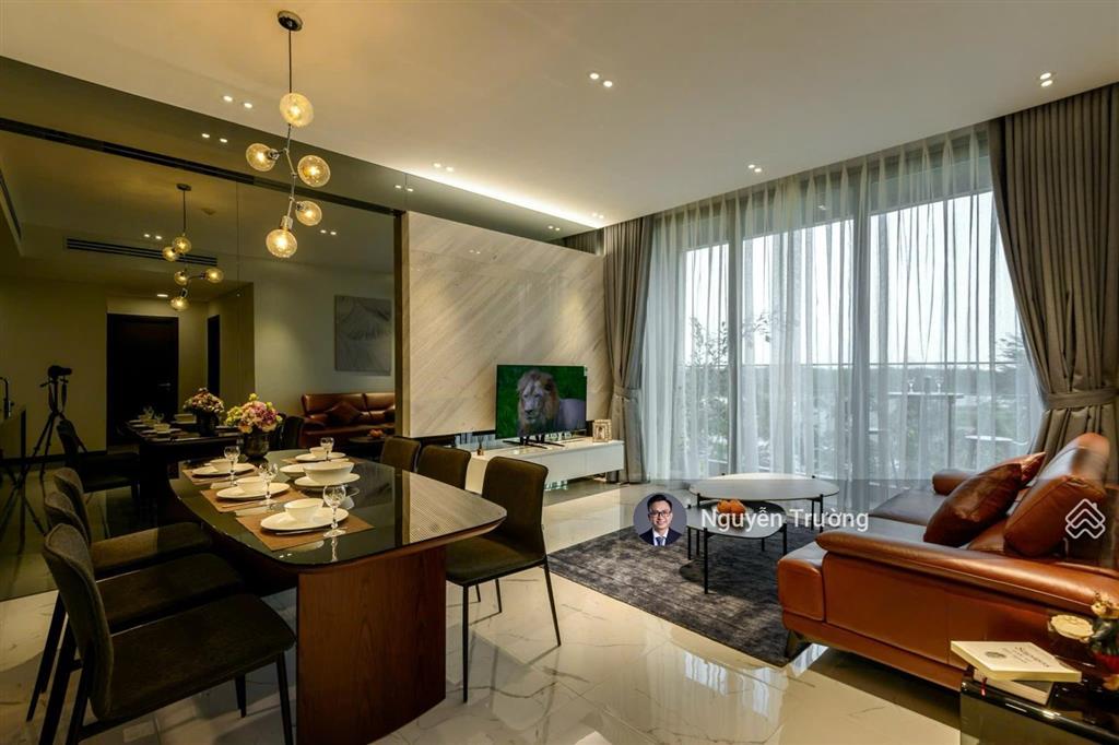 Căn hộ 2pn  96m2 cùng nội thất decor siêu đẹp, căn góc thoáng mát. giá thuê chỉ 44 triệu
