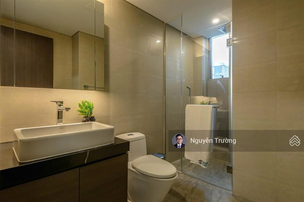Căn hộ 2pn  96m2 cùng nội thất decor siêu đẹp, căn góc thoáng mát. giá thuê chỉ 44 triệu