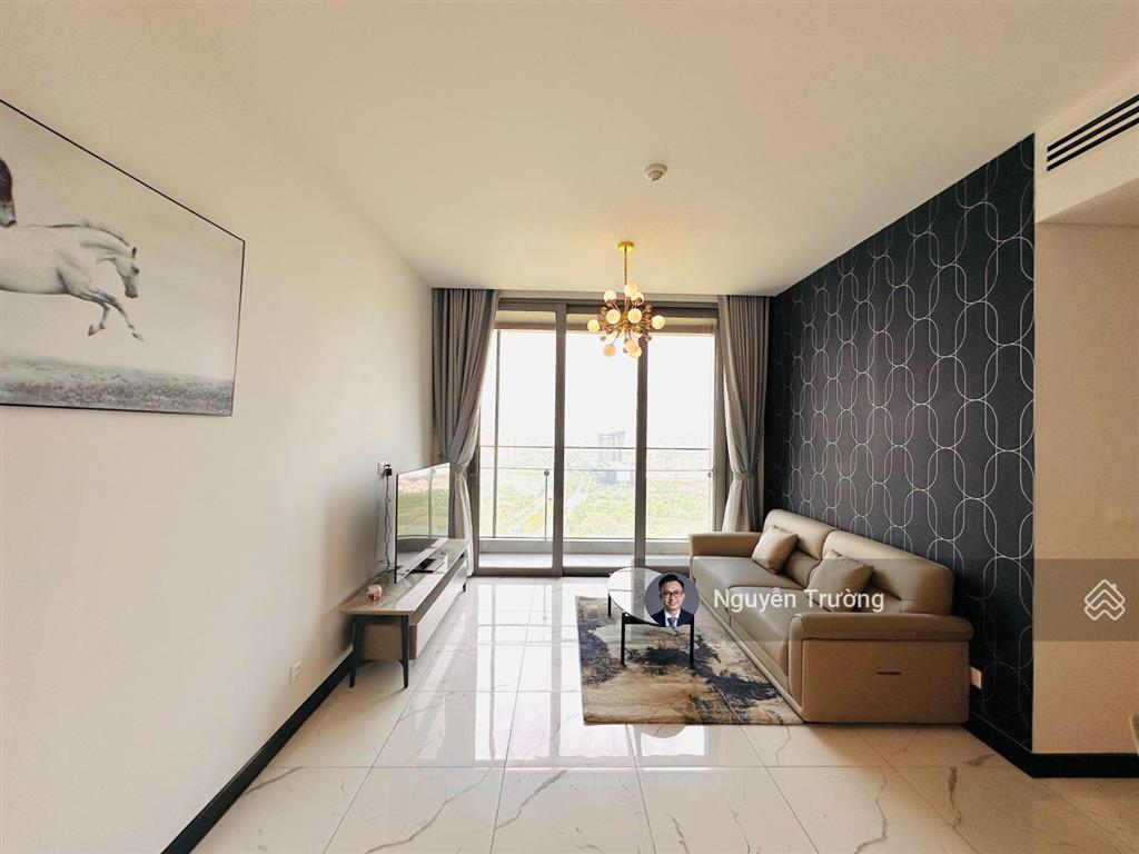 Thuê ngay căn hộ 2pn lầu cao 3x nội thất decor, căn góc thoáng mát. giá chỉ 35 triệu