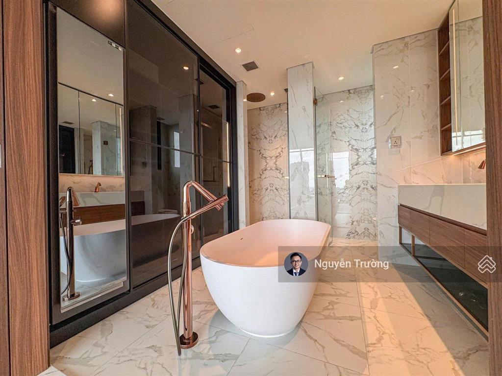 Crest. duy nhất 1 căn 3pn size lớn lầu cao, view sông vĩnh viễn chào bán giá hấp dẫn
