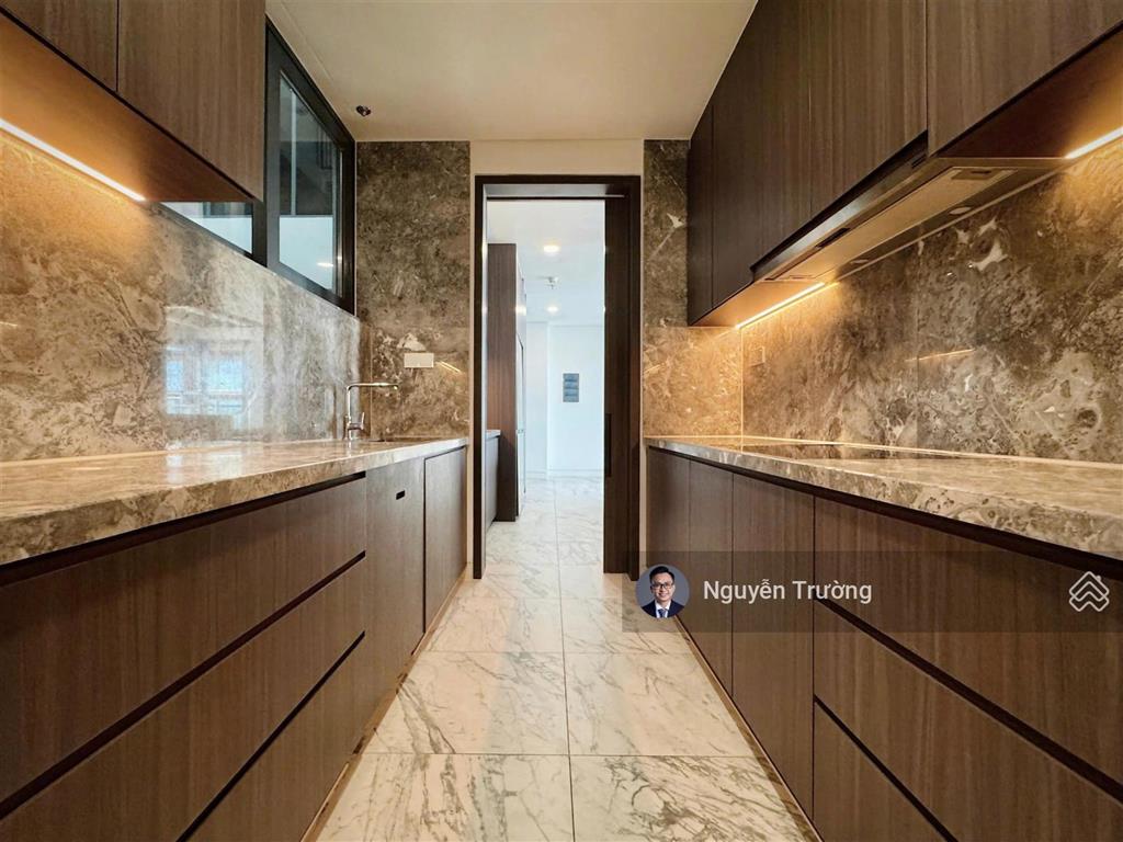Cho thuê căn hộ 3pn+1 size lớn và chiếc view siêu phẩm tại cove residences