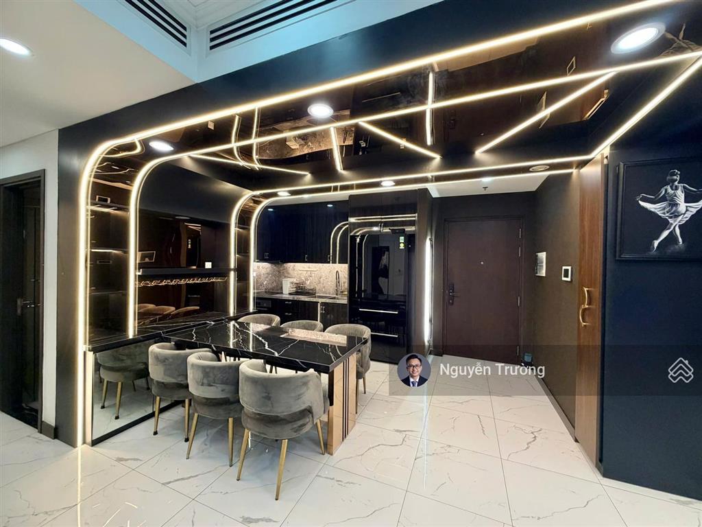 Thuê nhanh căn 2 phòng ngủ nội thất siêu đẹp, cùng với view nội khu siêu thoáng