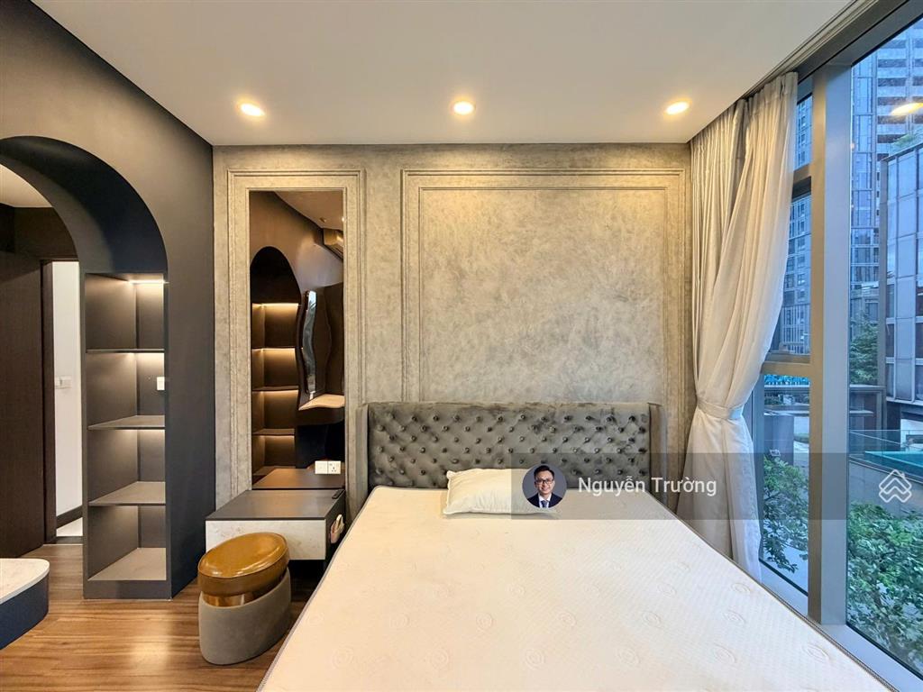 Thuê nhanh căn 2 phòng ngủ nội thất siêu đẹp, cùng với view nội khu siêu thoáng