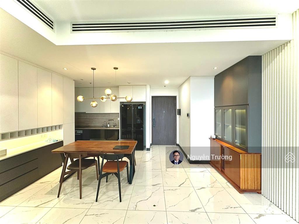 Nổi bật cho thuê căn hộ 2 phòng ngủ nội thất decor, chủ nhà dễ thương
