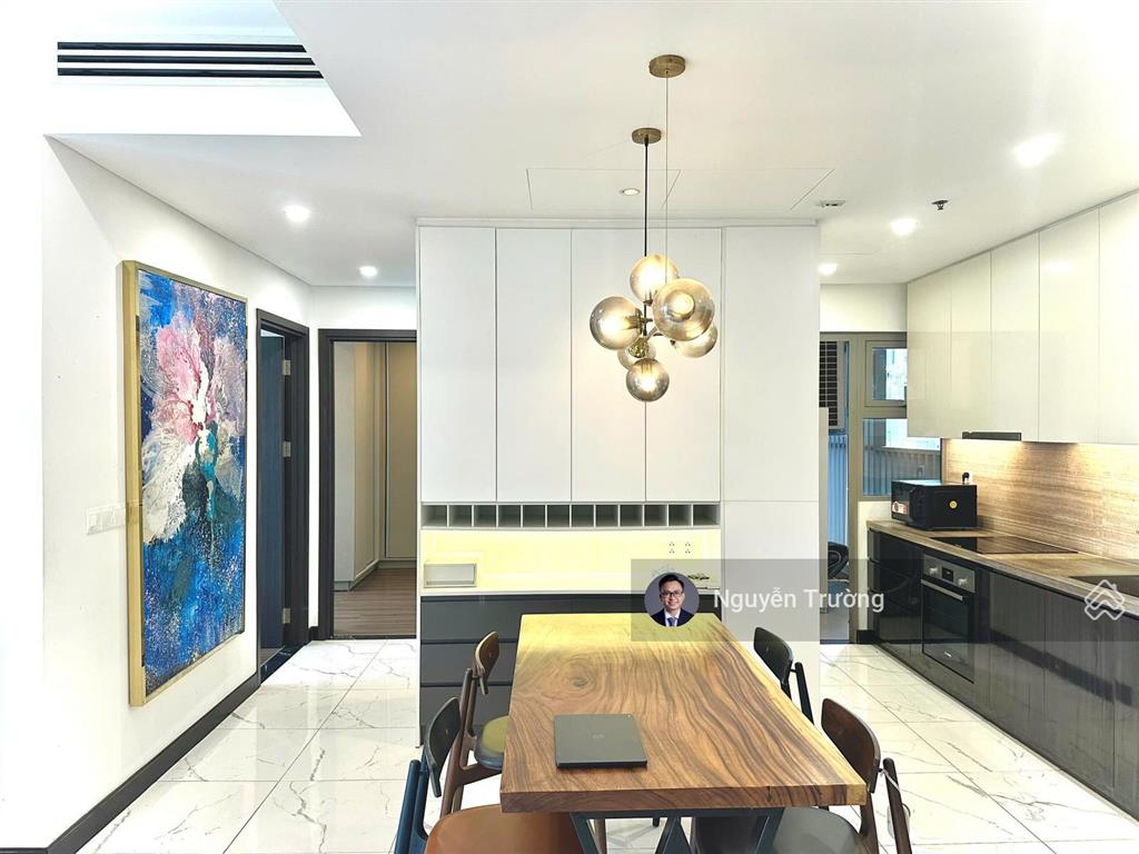 Nổi bật cho thuê căn hộ 2 phòng ngủ nội thất decor, chủ nhà dễ thương