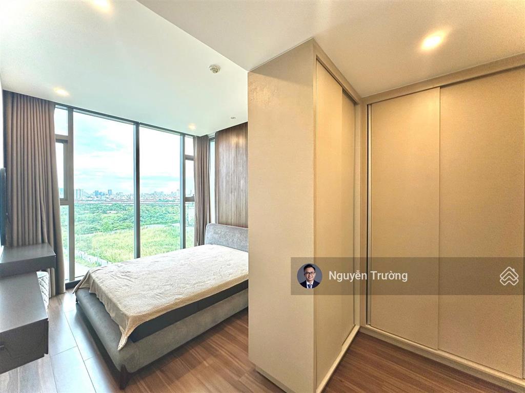 Nổi bật cho thuê căn hộ 2 phòng ngủ nội thất decor, chủ nhà dễ thương