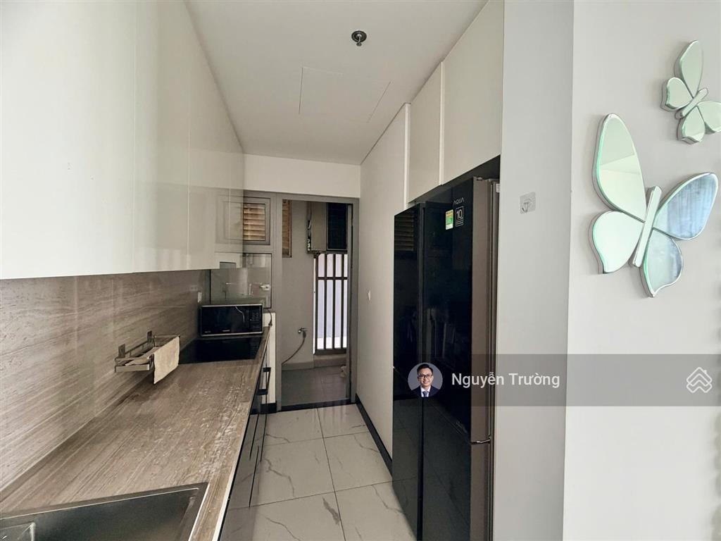 Trống sẵn căn hộ 1pn lầu cao, view sông tại empire city. giá chỉ 28 triệu