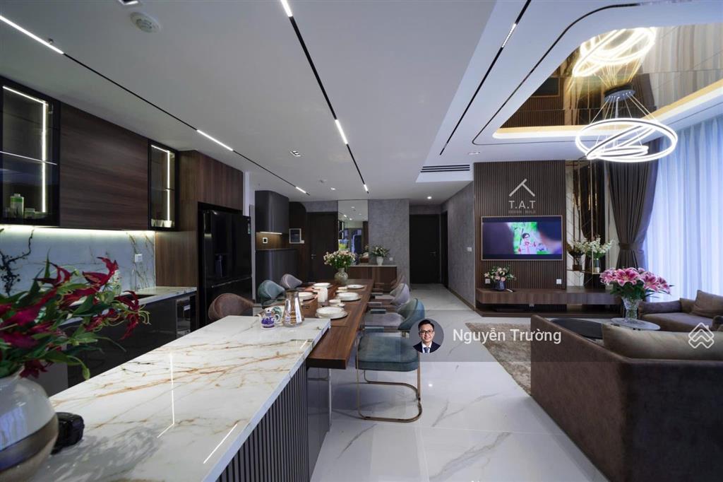 Chỉ 234 triệu/m2. mức giá quá hợp lý cho căn hộ 3 phòng ngủ size lớn view pháo hoa tại empire city