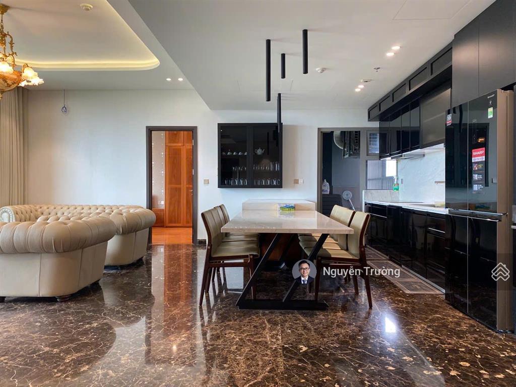 Chốt nhanh căn hộ 3pn size lớn, view sông. giá thuê không có đối thủ