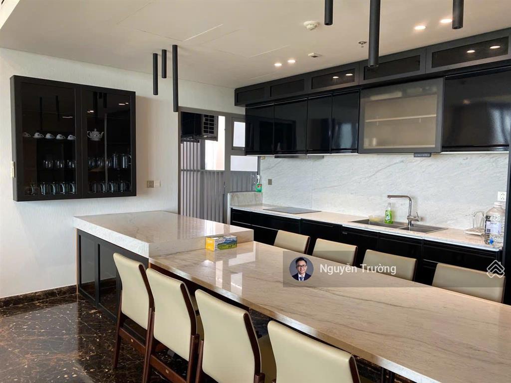Chốt nhanh căn hộ 3pn size lớn, view sông. giá thuê không có đối thủ