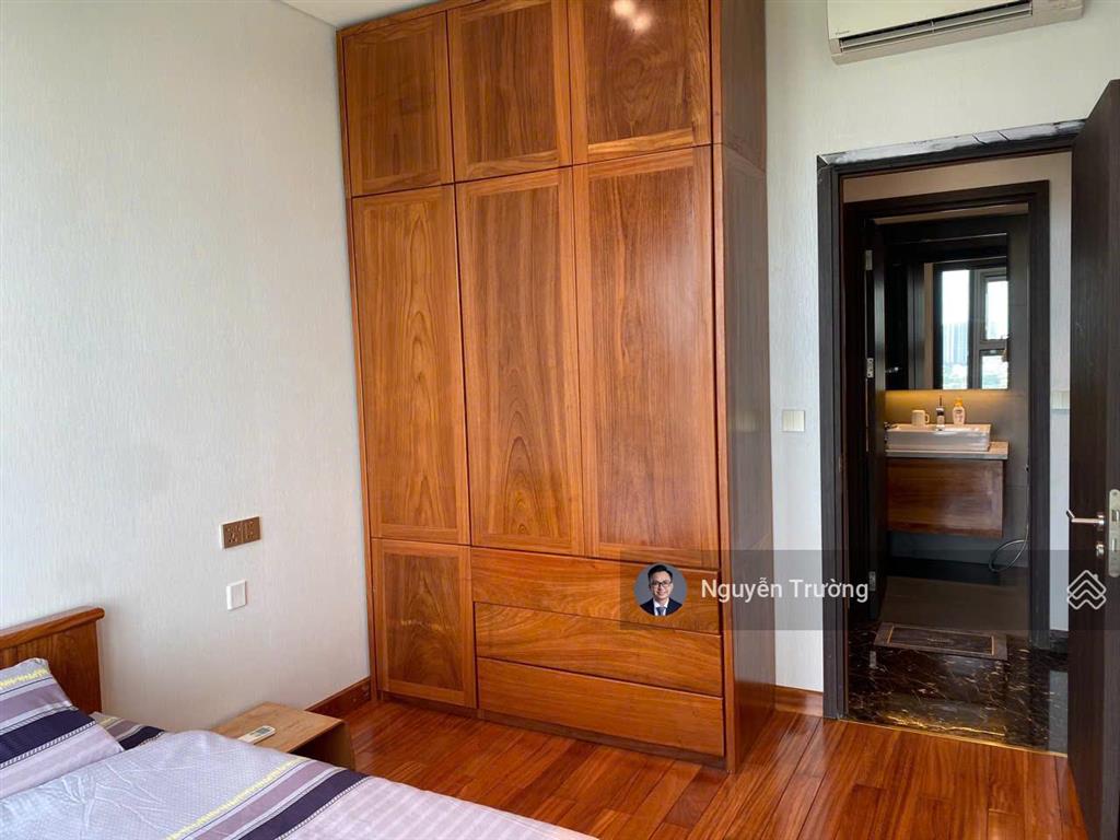 Chốt nhanh căn hộ 3pn size lớn, view sông. giá thuê không có đối thủ