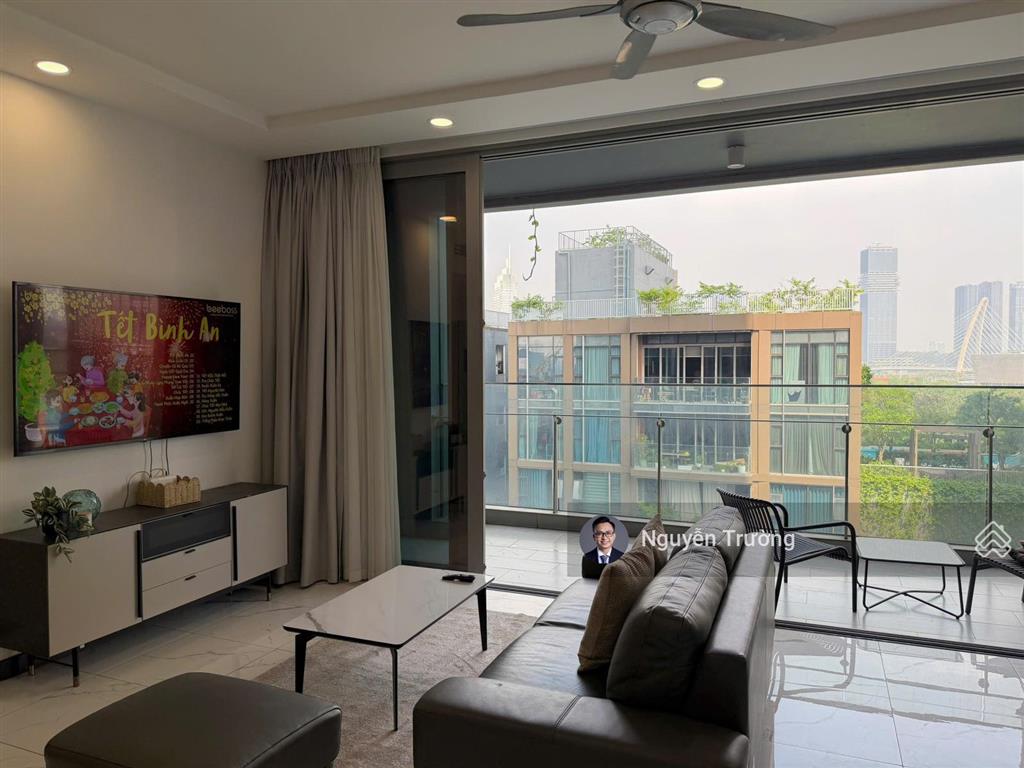 Giá tốt, chốt nhanh căn hộ 3pn view sông quận 1 ngắm pháo hoa tại nhà và ban công siêu lớn