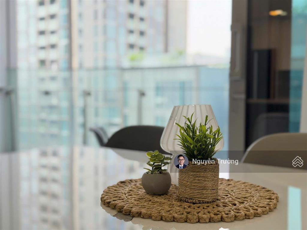 Giá tốt, chốt nhanh căn hộ 3pn view sông quận 1 ngắm pháo hoa tại nhà và ban công siêu lớn