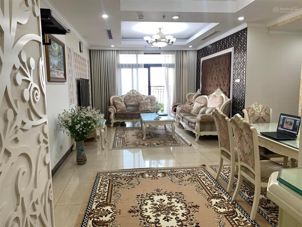 Cho thuê cc mipec 299 tây sơn, dt 120m. ban công đông nam. có slot oto. tell 0934 288 ***