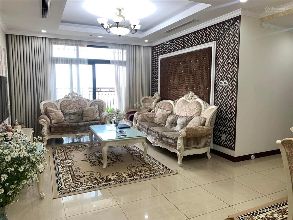 Cho thuê cc mipec 299 tây sơn, dt 120m. ban công đông nam. có slot oto. tell 0934 288 ***