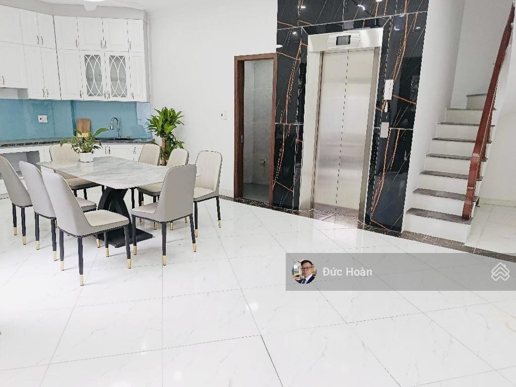 Bán nhà bát khối long biên 46m2 6 tầng thang máy gần aeon  nhỉnh 8 tỷ