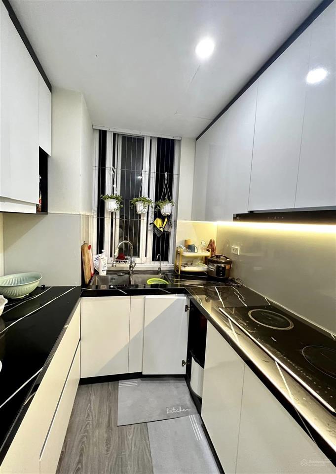 Bán căn 54m2 chỉ 3.2 tỷ, 2pn full nội thất tòa star xphomes tân tây đô