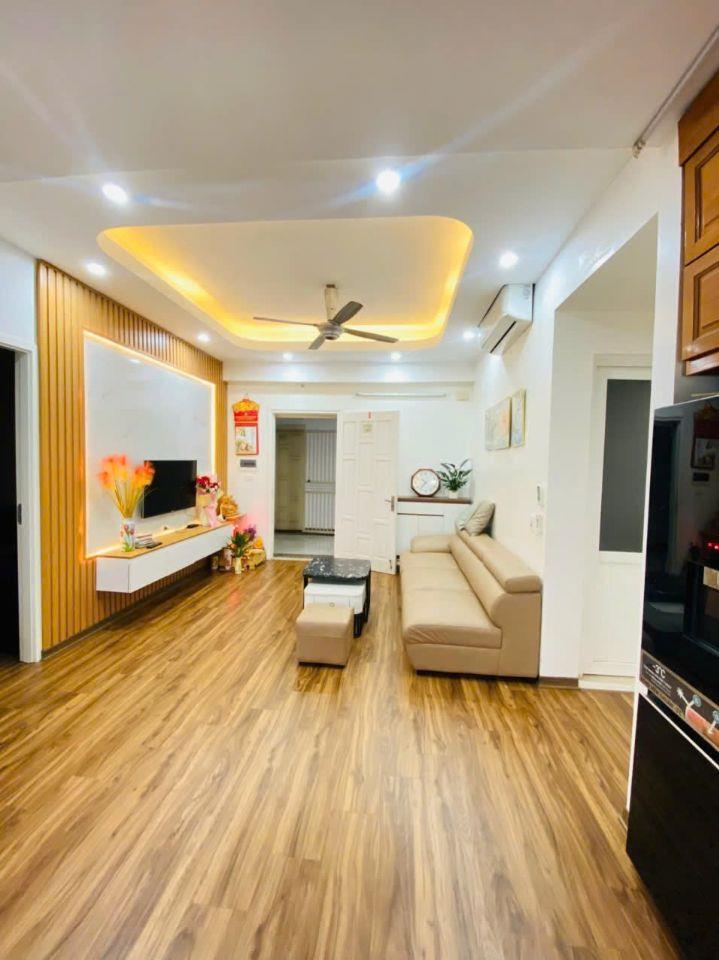 Em cần cho thuê quỹ căn chung cư tại KĐT Tân Tây Đô.