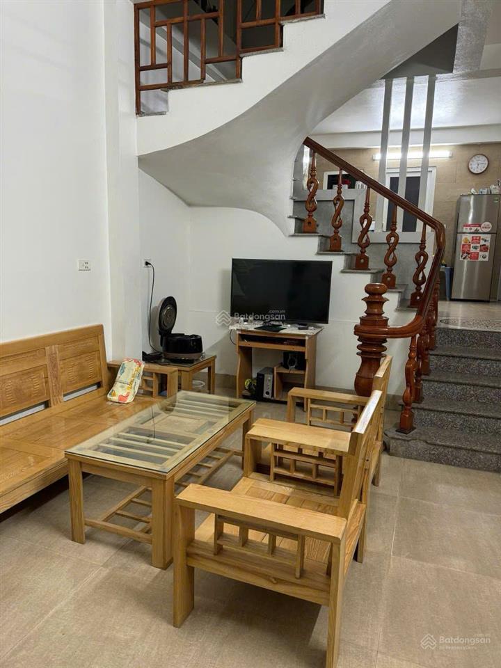 Nhà riêng ô tô đỗ cách nhà 30m, ngõ 79, ngách 57/4 đường do hạ, xã tiền phong, hà nội